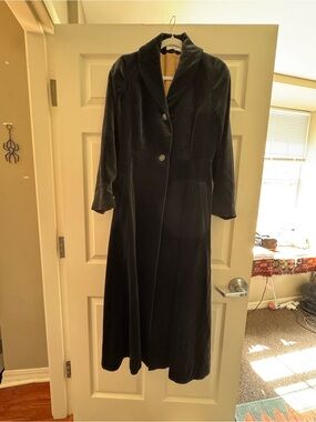 Vintage Selfridges & Co x Admyra Black Long Over Coat